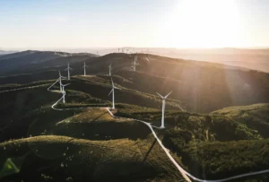Vista aérea de parque eólico para estudio de factibilidad de generación