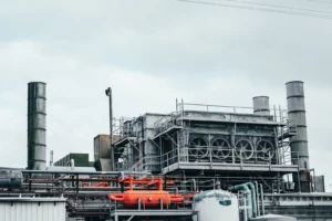 Planta industrial en media tension con demanda mayor a 100 kW sujeta a la tarifa GDMTH de CFE